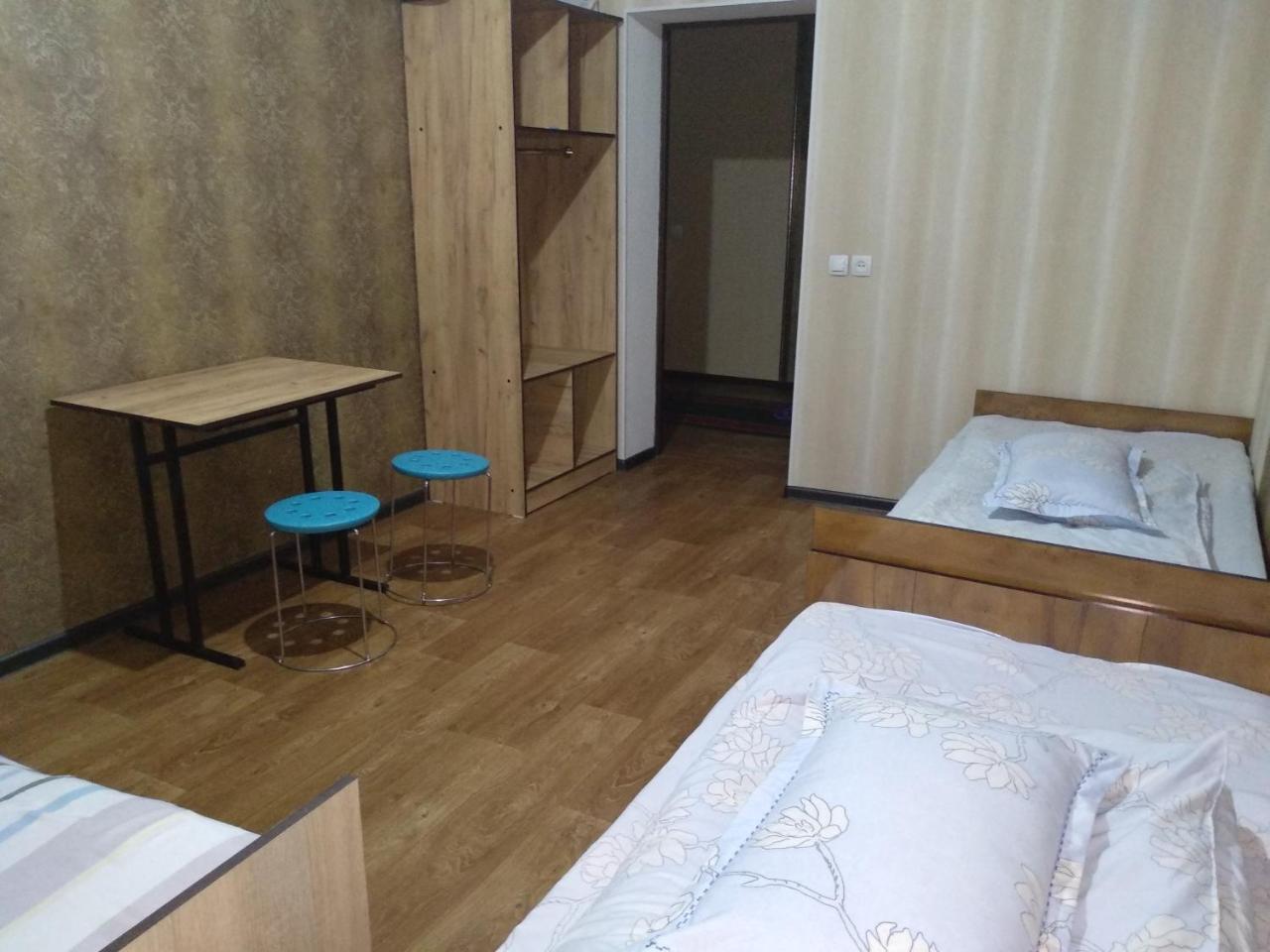 Medi Guest House Oš Esterno foto