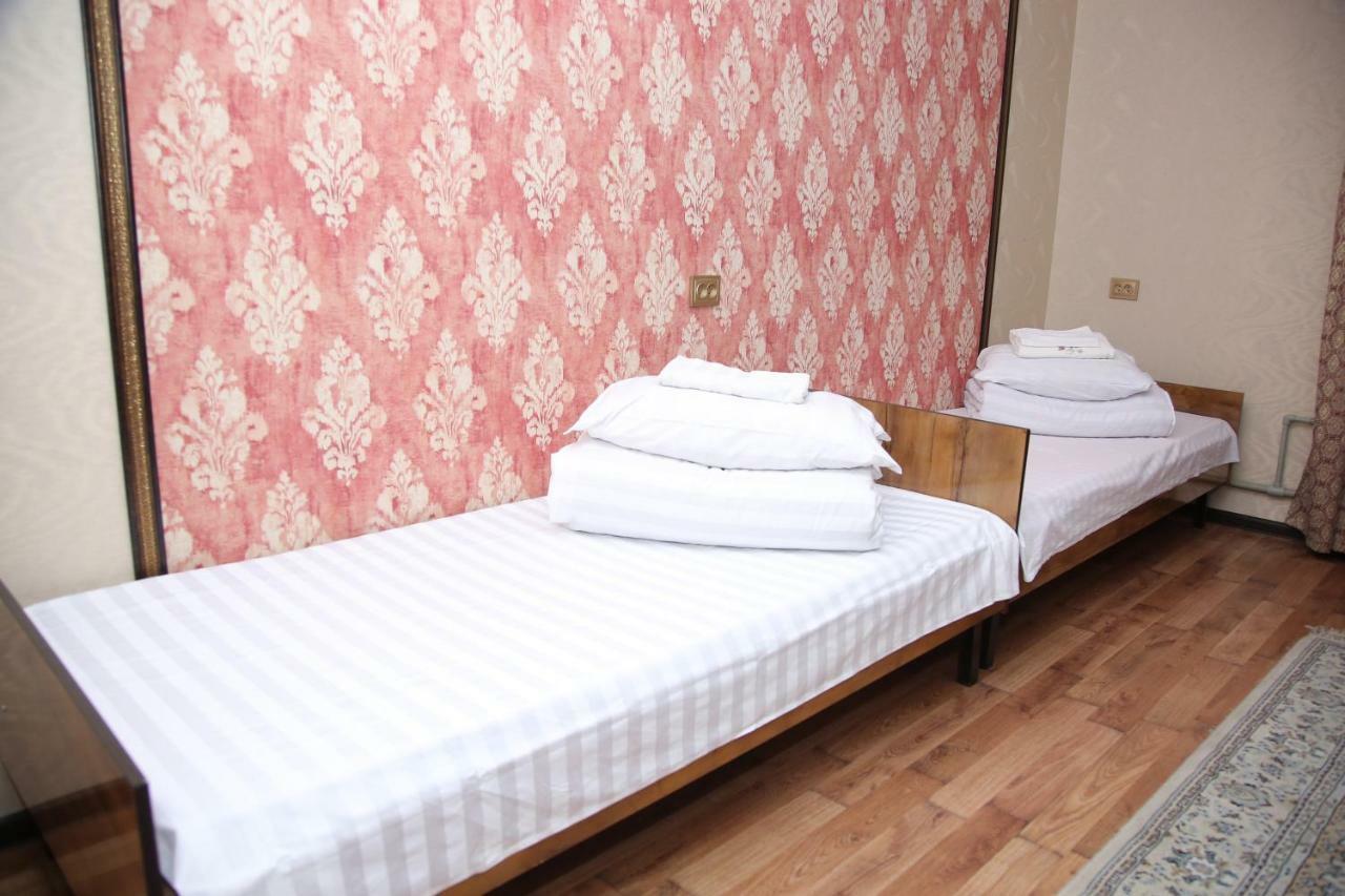 Medi Guest House Oš Esterno foto